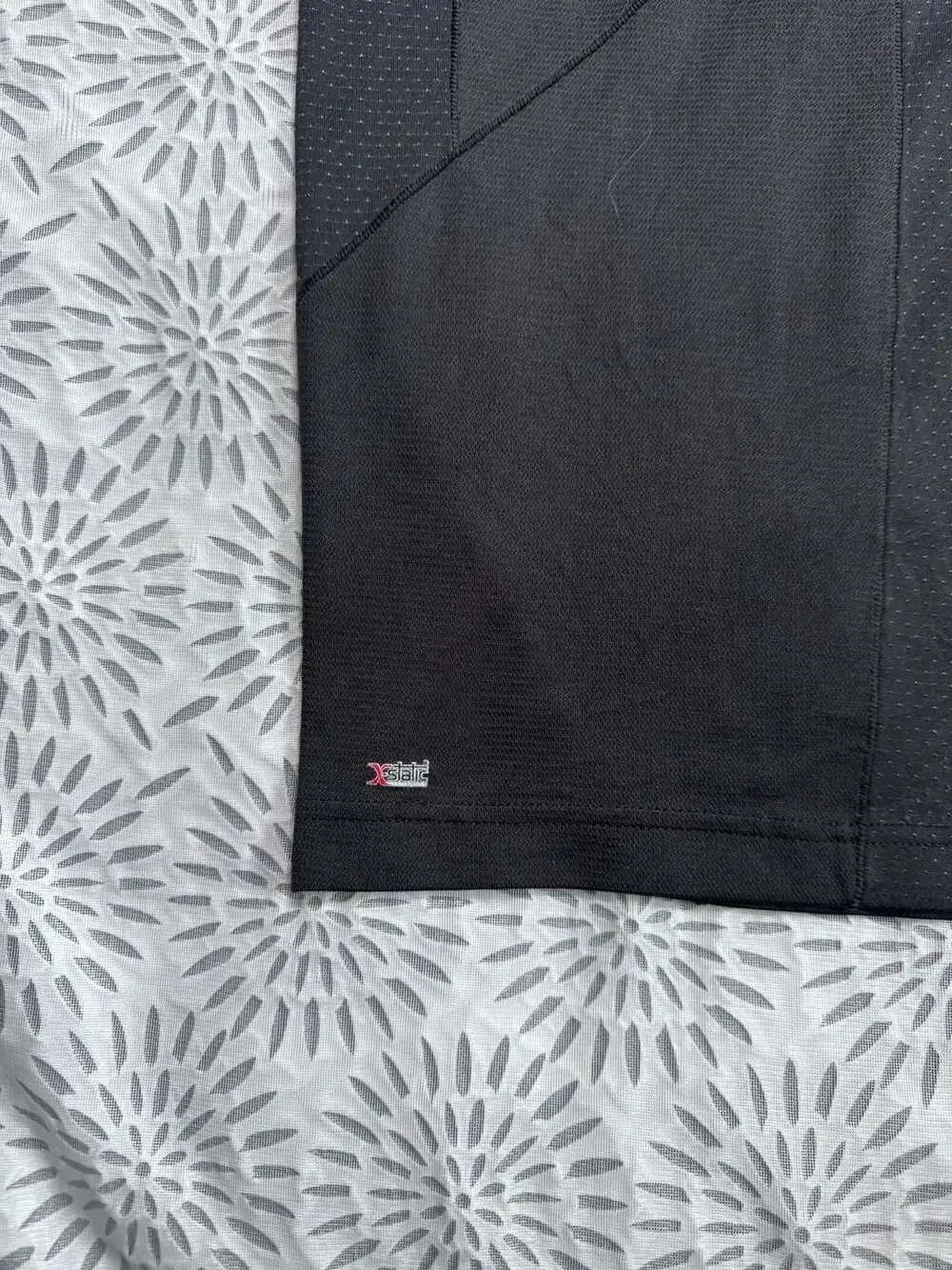 Adidas Climacool Black and Gray Short Sleeve Athletic Shirt Men’s S